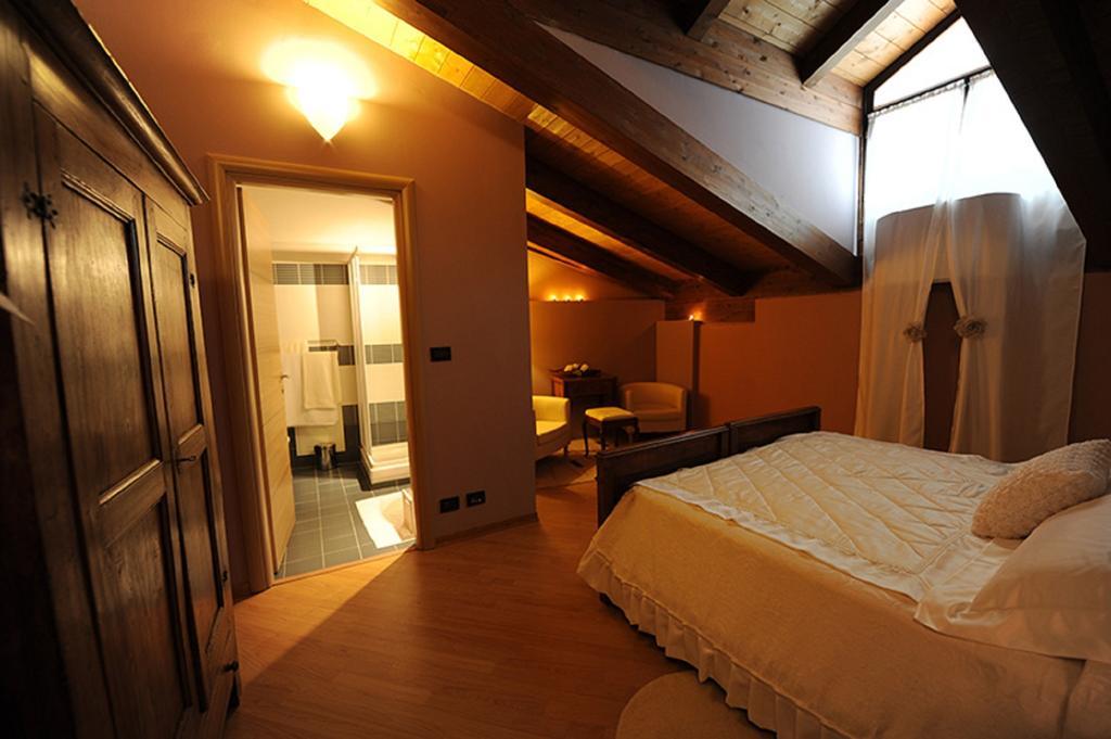 Tenuta Roletto Cuceglio エクステリア 写真